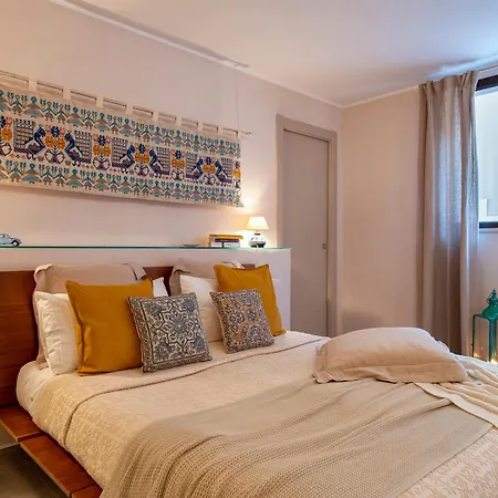 Sardinia Re - Posta De Sol Villa